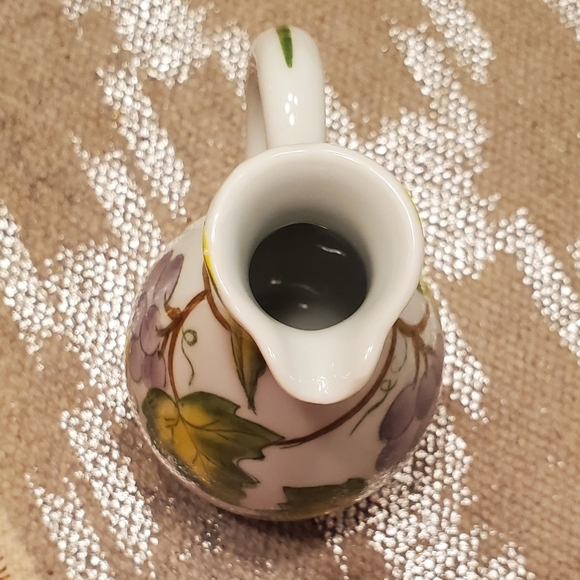 Andrea by Sadek Porcelain Oil / Vinegar Pitcher. Grape pattern - Picture 9 of 11